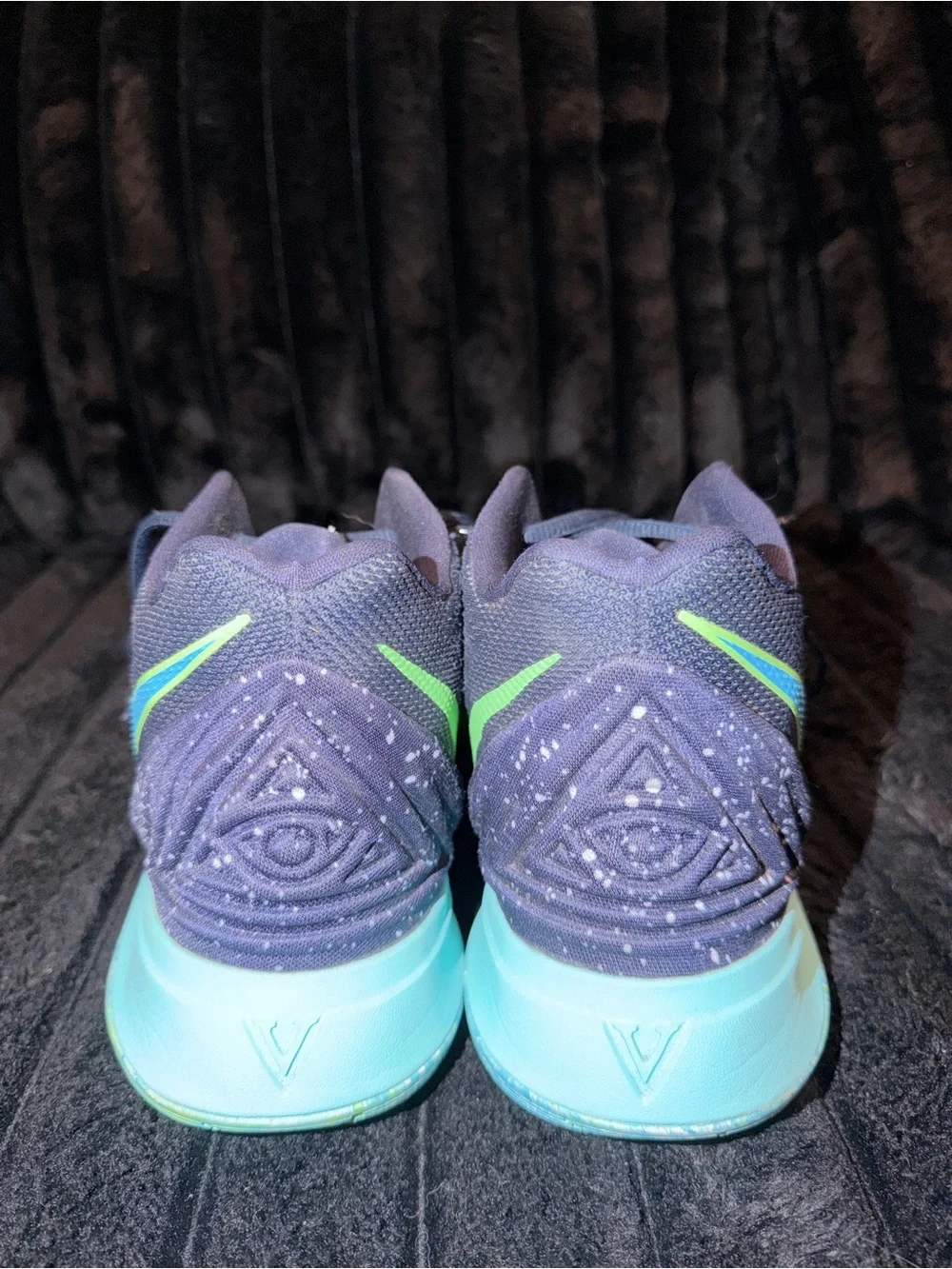 Nike navy basketball